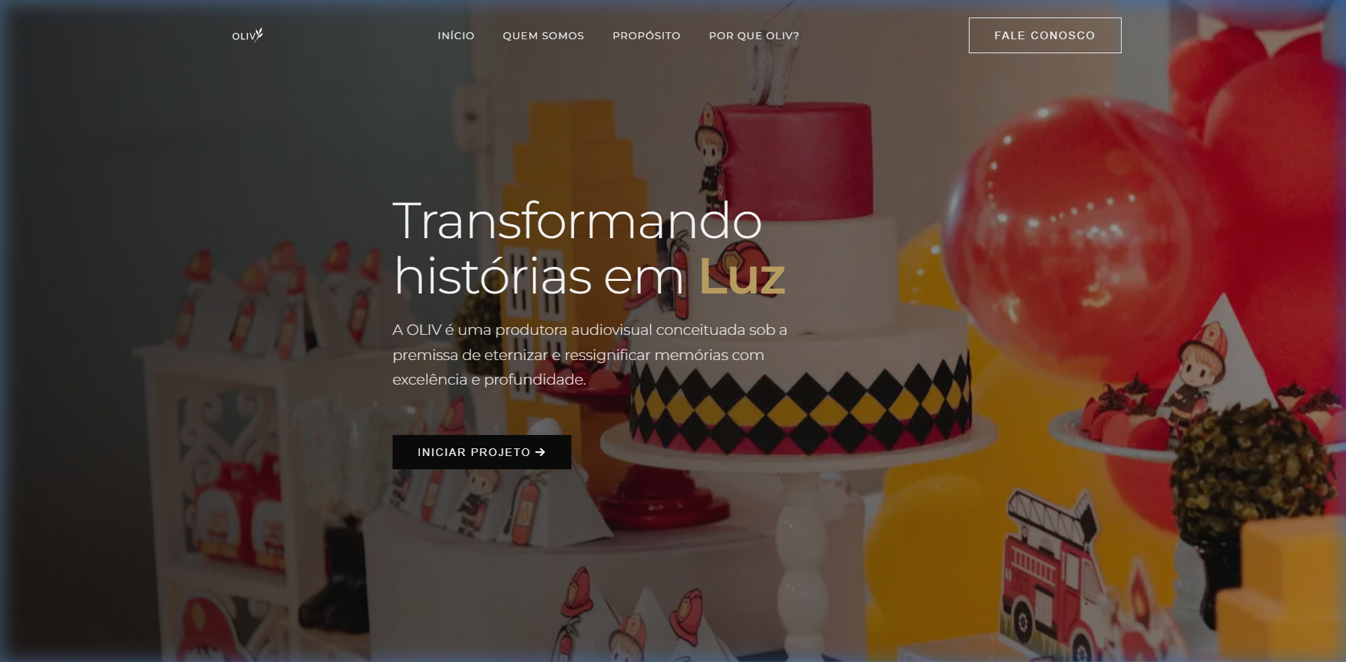 Screenshot do site da Oliv Creative exemplificando design de alto nível para produtora audiovisual